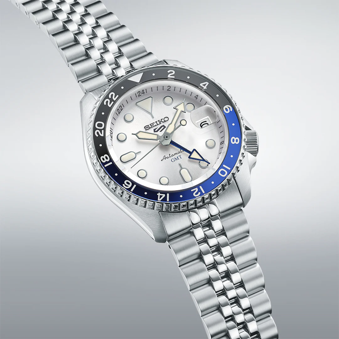 Seiko 5 Sports SKX GMT Sky Blue, Silver Cloud - SSK033K1 - Image 2