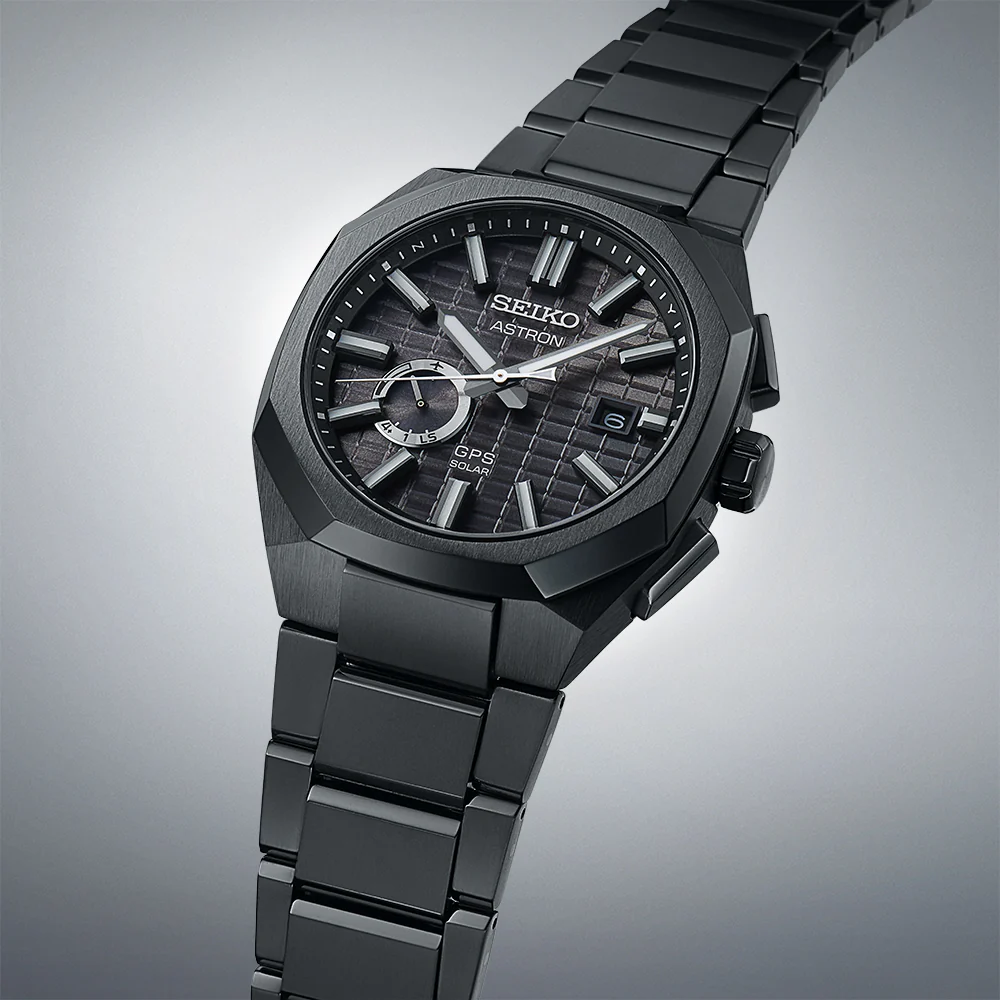 Astron GPS Solar Jet Black Crystal Box - SSJ015J1 - Image 2